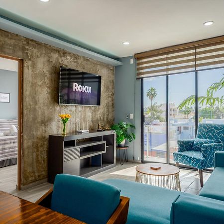 New & Modern, 5 Star Area, Walk 2 Beach, Pool, Views, King Bed マサトラン エクステリア 写真