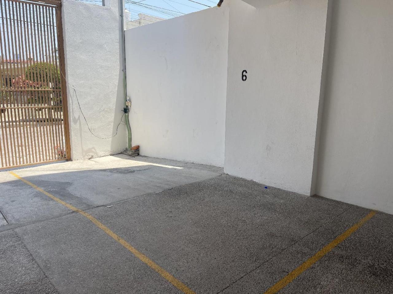 New & Modern, 5 Star Area, Walk 2 Beach, Pool, Views, King Bed マサトラン エクステリア 写真