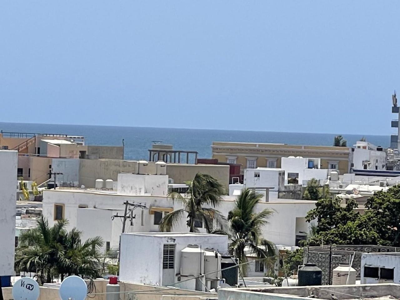 New & Modern, 5 Star Area, Walk 2 Beach, Pool, Views, King Bed マサトラン エクステリア 写真